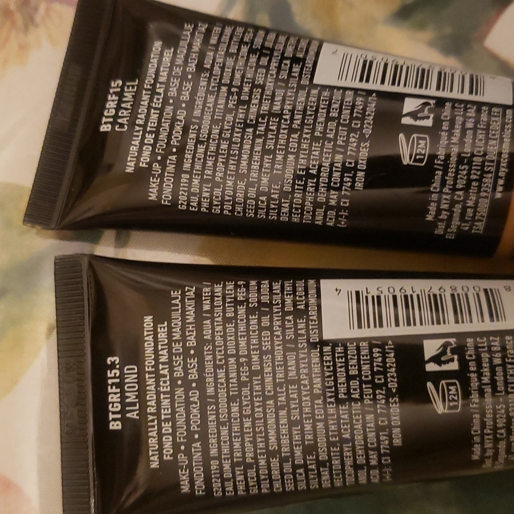 NWT NYX Born To Glow Naturally Radiant Foundation - Picture 4 of 4